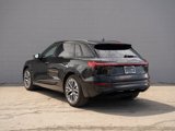 Used 2024 Audi Q8 e-tron Premium Plus w/ Premium Plus Package image 3
