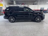 Used 2016 Ford Explorer Sport image 2