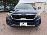 Used 2022 Kia Seltos EX image 2