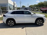 New 2026 Volkswagen Atlas Cross Sport SEL Premium R-Line image 2