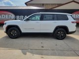 New 2025 Jeep Grand Cherokee L Laredo image 4