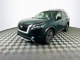 New 2025 Nissan Pathfinder SL image 4