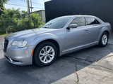 Used 2016 Chrysler 300 Limited image 2