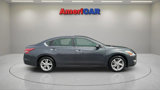Used 2013 Nissan Altima 2.5 SL w/ Technology Pkg image 4