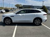 New 2026 Jaguar F-PACE R-Dynamic S image 2