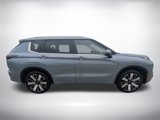 New 2025 Mitsubishi Outlander SEL image 2