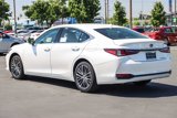 New 2025 Lexus ES 300h w/ Premium Package image 2