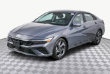 Used 2024 Hyundai Elantra Limited image 4