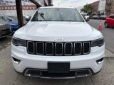 Used 2019 Jeep Grand Cherokee Limited w/ Luxury Group II image 2