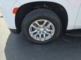 Used 2023 Chevrolet Suburban LT image 4