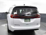 New 2024 Chrysler Pacifica Touring-L w/ Uconnect Theater Family Group image 4