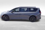 New 2025 Chrysler Pacifica Premium image 6
