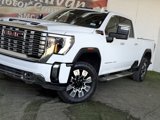 Used 2024 GMC Sierra 2500 Denali w/ Denali Reserve Package image 2
