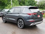 New 2025 Mitsubishi Outlander SEL image 2