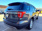 Used 2017 Ford Explorer XLT w/ Equipment Group 202A image 4