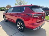 New 2025 Mitsubishi Outlander SE image 3
