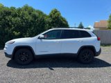 Used 2017 Jeep Cherokee Latitude w/ Cold Weather Group image 2