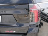 Used 2025 Chevrolet Suburban RST image 5