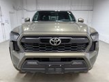 Used 2025 Toyota Tacoma TRD Off-Road image 2