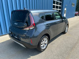 Used 2023 Kia Soul LX w/ LX Technology Package image 4