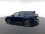 Used 2024 Nissan Rogue SV image 5