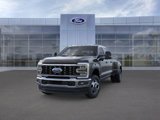 New 2025 Ford F350 4x4 Crew Cab DRW Super Duty image 2
