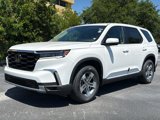 New 2025 Honda Pilot EX-L image 3