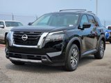 New 2025 Nissan Pathfinder SL image 3