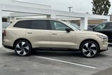 New 2025 Volvo EX90 Plus image 4