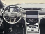 New 2025 Jeep Grand Cherokee Limited image 2