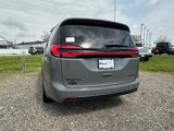 New 2025 Chrysler Pacifica Limited image 5