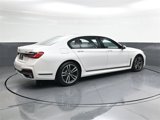 Used 2022 BMW 750i xDrive w/ M Sport Package image 4