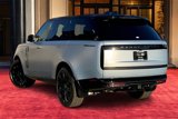 New 2025 Land Rover Range Rover SE image 3