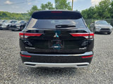 New 2025 Mitsubishi Outlander SE image 5