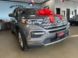 Used 2022 Ford Explorer XLT w/ Equipment Group 202A image 3