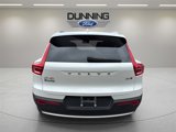 Used 2025 Volvo XC40 B5 Plus image 3