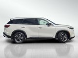 New 2025 INFINITI QX60 Luxe image 3