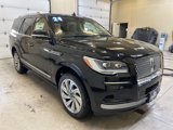 Used 2024 Lincoln Navigator Reserve image 3