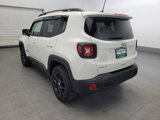 Used 2020 Jeep Renegade Latitude w/ Cold Weather Group image 5