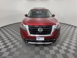 New 2025 Nissan Pathfinder Platinum image 2