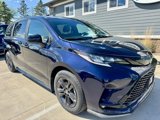 Used 2025 Toyota Sienna XSE image 2