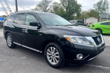 Used 2016 Nissan Pathfinder SV image 3