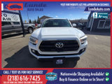 Used 2017 Toyota Tacoma SR5 image 3