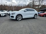Used 2022 Audi Q8 Premium w/ Convenience Package image 4
