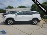 Used 2024 GMC Terrain SLE image 2