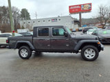 Used 2023 Jeep Gladiator Sport image 2