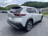 Used 2023 Nissan Rogue SV image 3