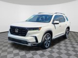 Certified 2023 Honda Pilot Elite image 3