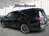 Used 2024 Jeep Wagoneer L Series III w/ Premium Group I image 3