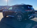 New 2025 Nissan Pathfinder Platinum w/ Black Appearance Package image 5